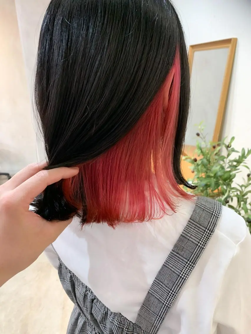 ミディアム カラー カシス ピンクカラー カット ヘアカラー トリートメント トリートメント /カラー/NAOKIのヘアスタイル