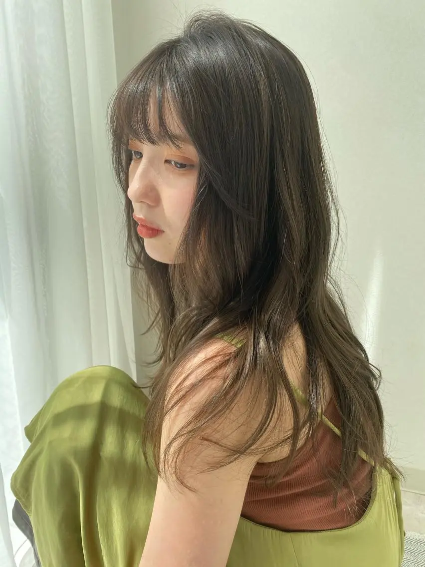 ロング ヘアカラー トリートメント 似合わせレイヤーカッ ト🩶瀧本美咲のヘアスタイル