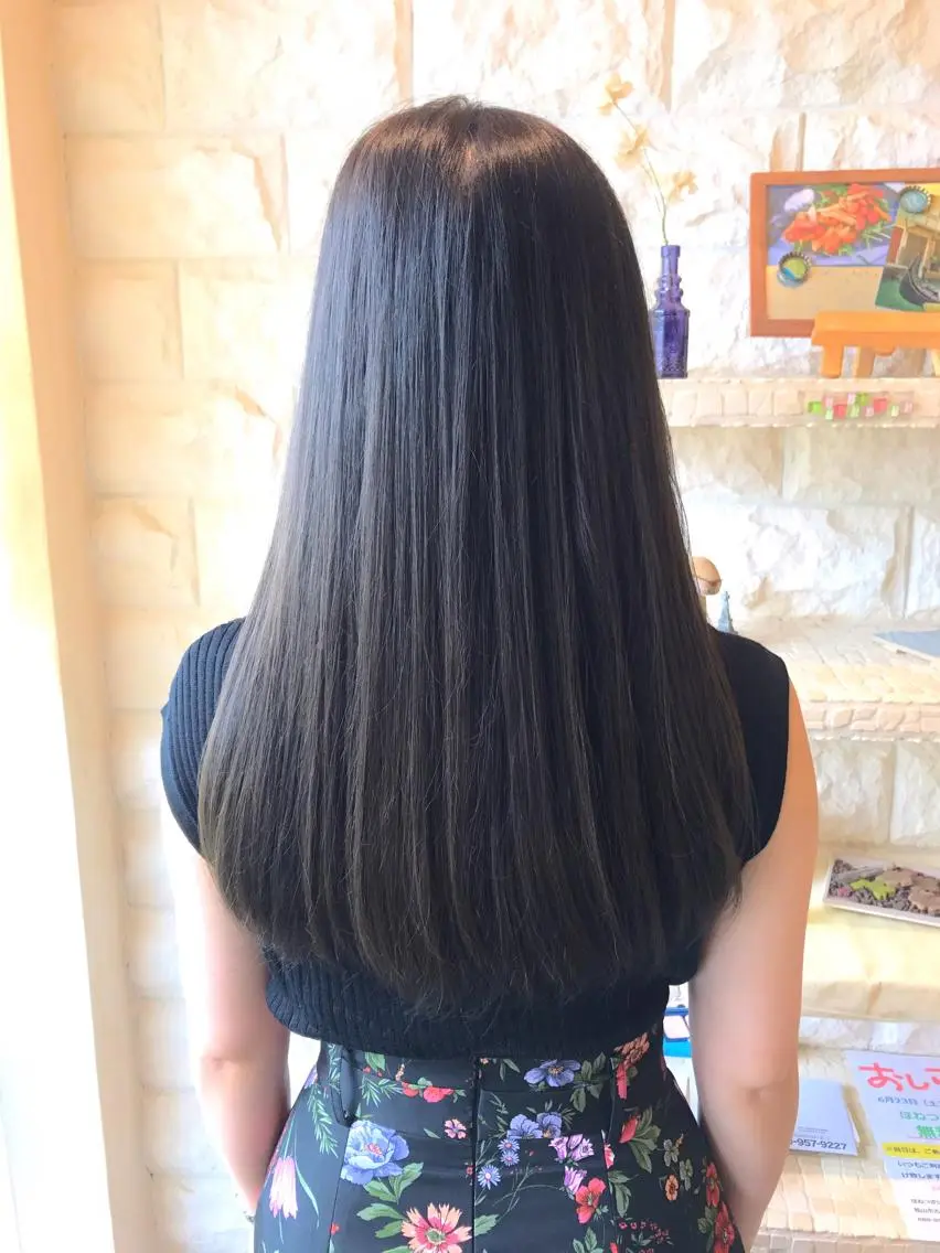 ロング カラー パーマ アディクシーカラー ブルーカラー ブルージュ ストレートパーマ 縮毛矯正 土居 正季のヘアスタイル