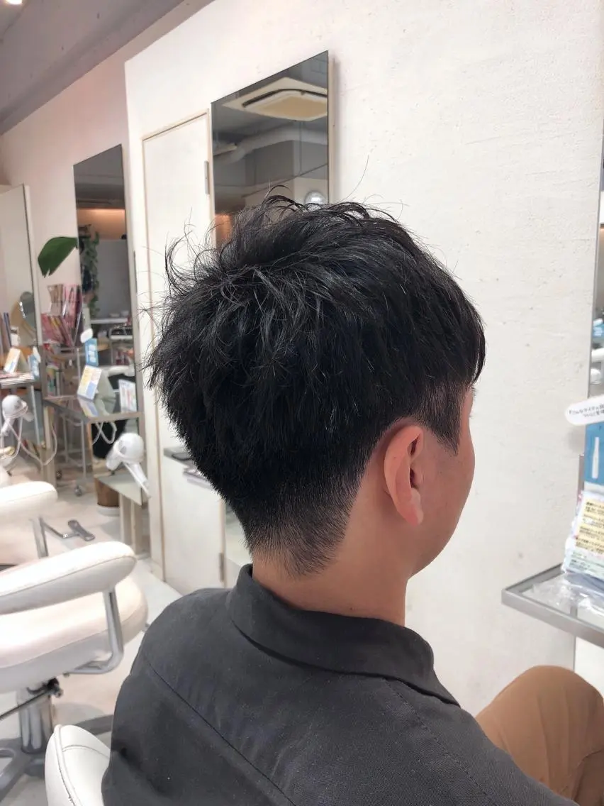 メンズ カット ヘアカラー 阿部 美咲のヘアスタイル