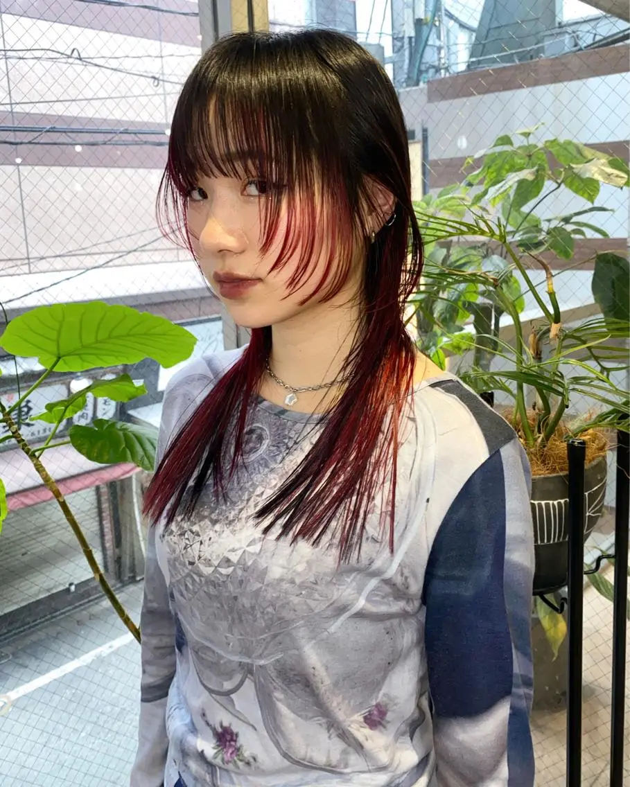 ミディアム カラー ヘアアレンジ ウルフカット モデル募集中！ミカのヘアスタイル
