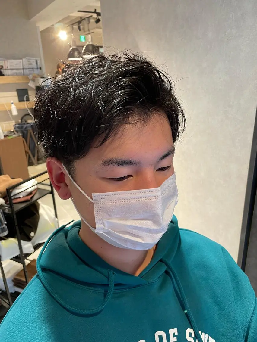 ショート パーマ メンズ カット 宮下 弦也のヘアスタイル