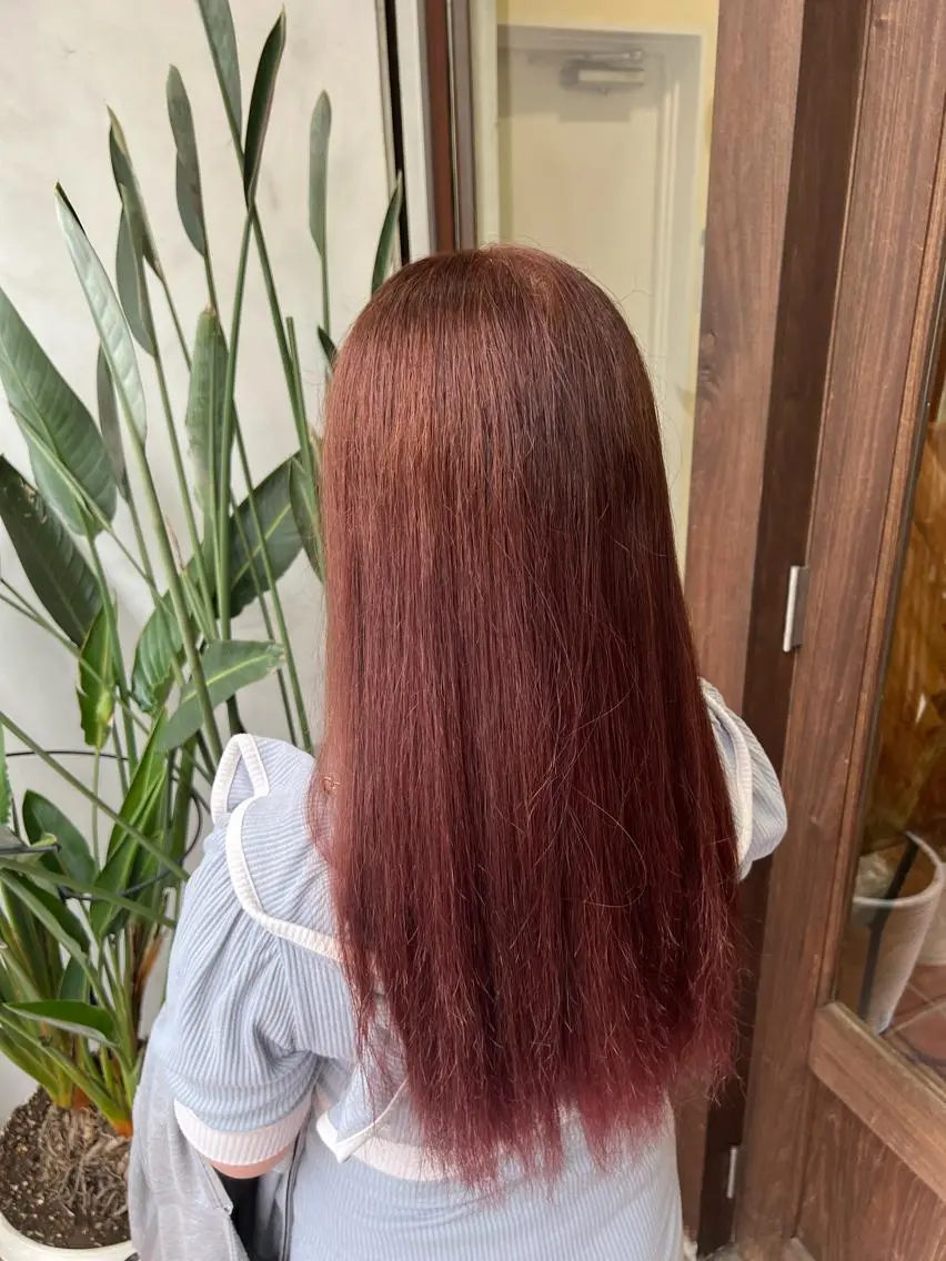 ロング カラー ブリーチ ブリーチなしカラー ピンクカラー ロング トリートメント ヘアカラー トリートメント ヘッドスパ ブリーチカラー🦖 岡部木乃夏のヘアスタイル