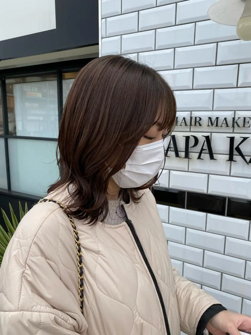 ミディアム アッシュ 伸ばしかけ 丸尾 沙弥香のヘアスタイル