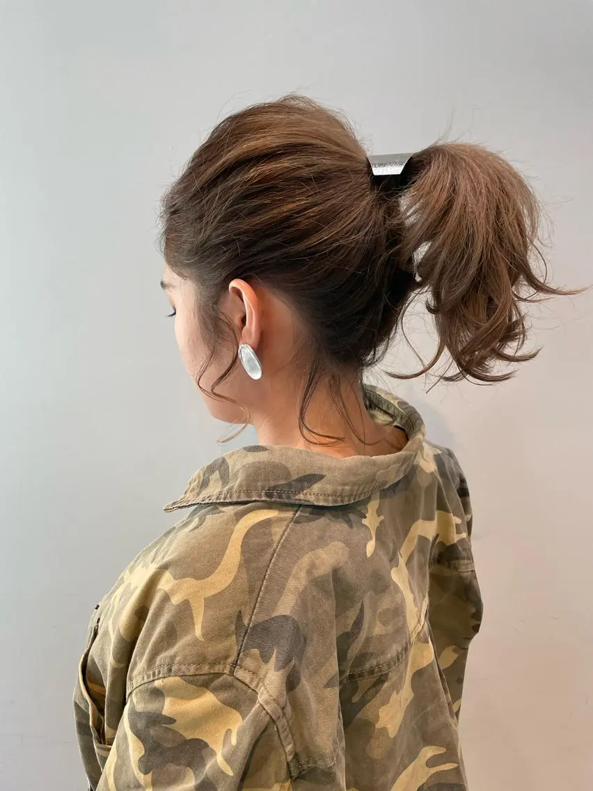 ミディアム カラー ヘアアレンジ マツエク・マツパ 極楽気分orおめめ ﾊﾟｯﾁﾘ都立大学駅のマツエク・マツパデザイン