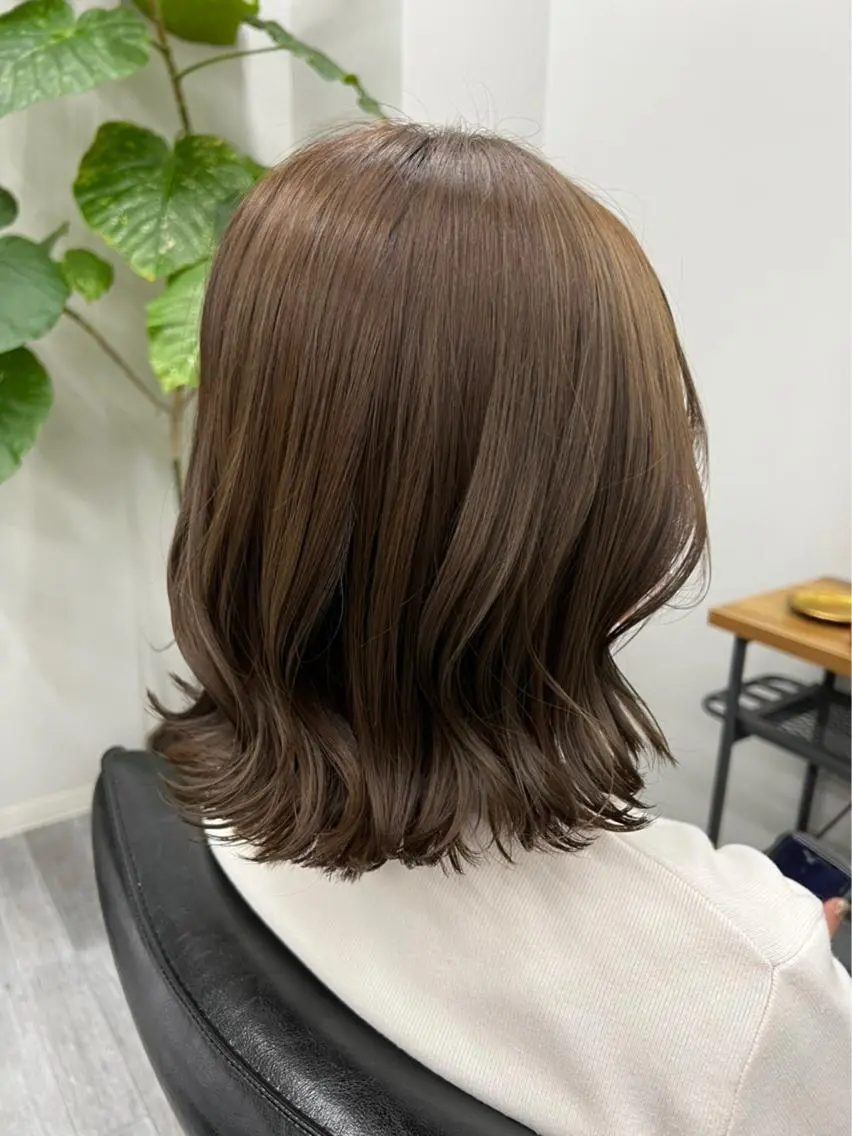ミディアム カラー ブラウンカラー マロンブラウン 髪質改善 ヘアカラー けいと髪質改善 全年齢リピート多数のヘアスタイル