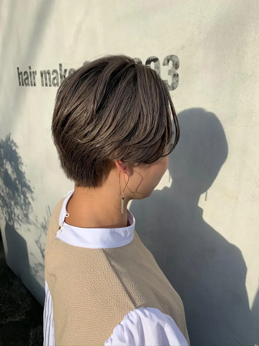 ショート カット ヘアカラー トリートメント ヘッドスパ maho🤍透明感 カラー/顔周りcutのヘアスタイル