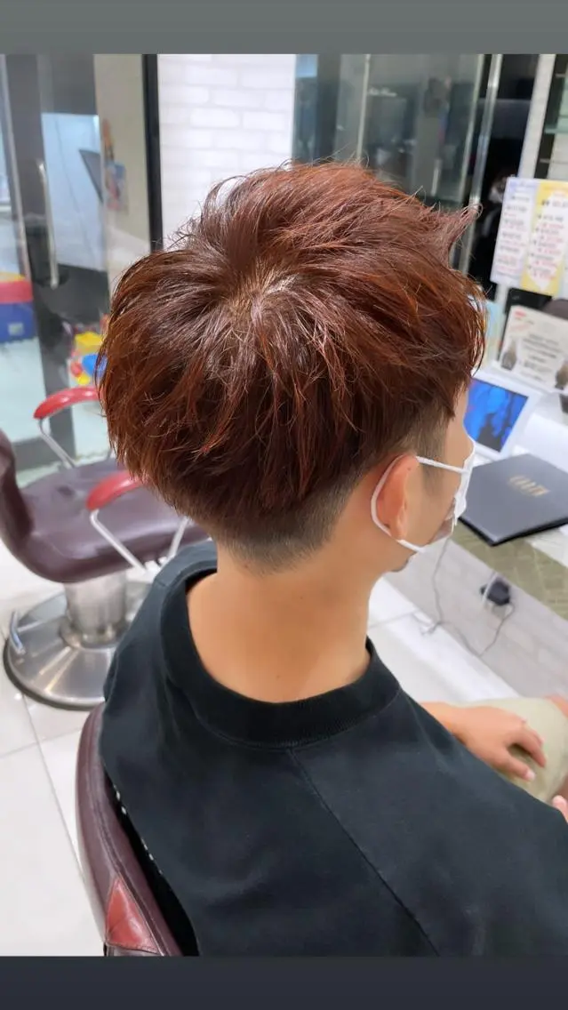 ショート カラー メンズ EARTH 山﨑龍馬のヘアスタイル