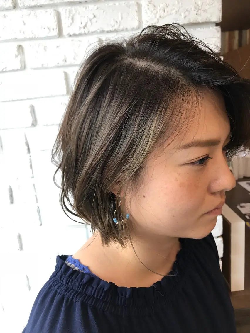 ショート カラー ハイライトカラー ハイライト ショートヘア カット ヘアカラー トリートメント 日比 貴大/ minim hairのヘアスタイル