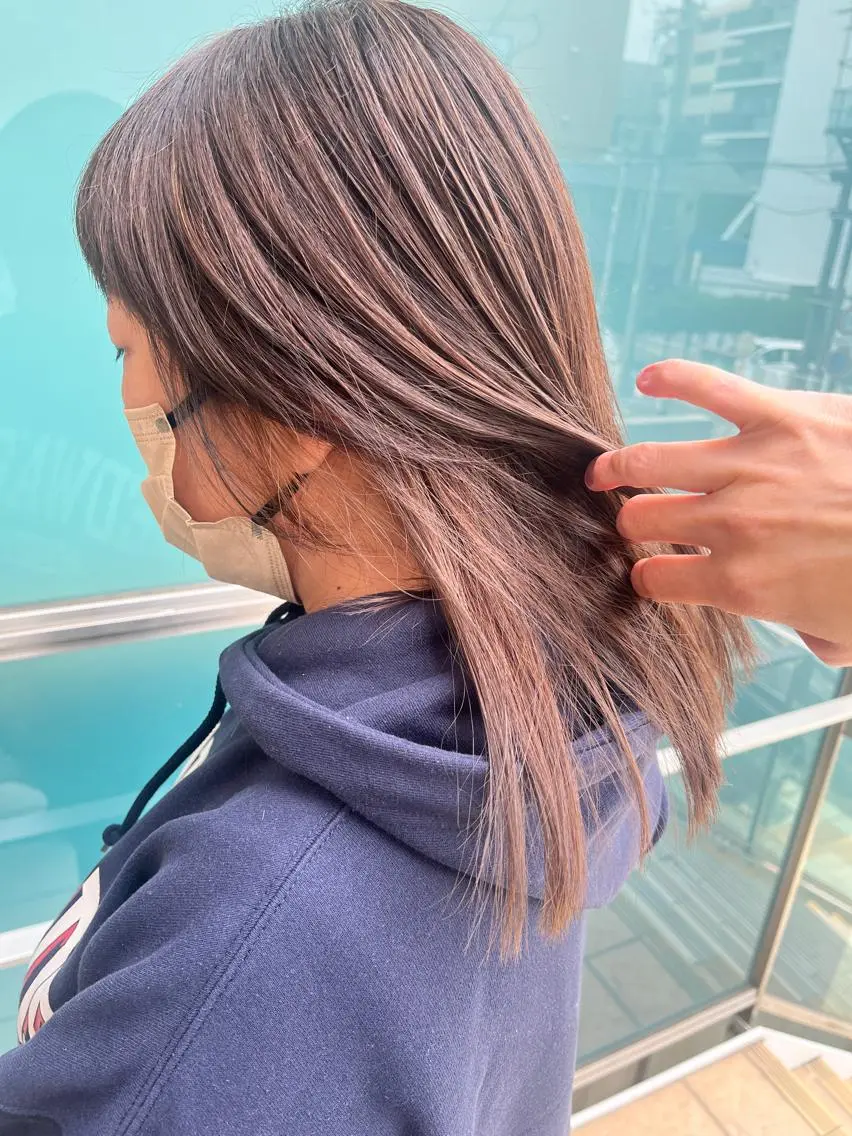 ロング カラー パーマ ヘアアレンジ メンズ キッズ ネイル マツエク・マツパ アイブロウ メンズブリーチ メンズハイライト メンズインナーカラー メンズ韓国風 ブリーチ 久木原 ゆりのヘアスタイル
