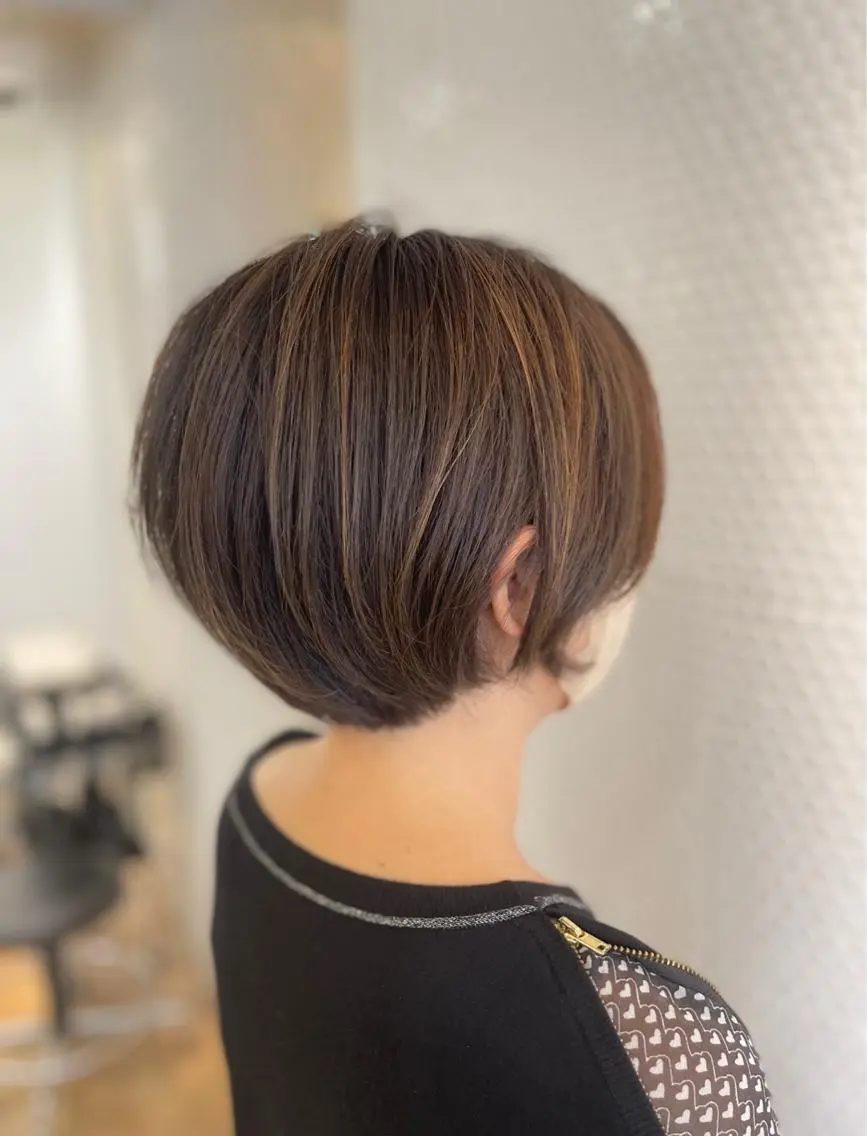 ショート カラー カット ヘアカラー トリートメント 秋葉 一郎のヘアスタイル