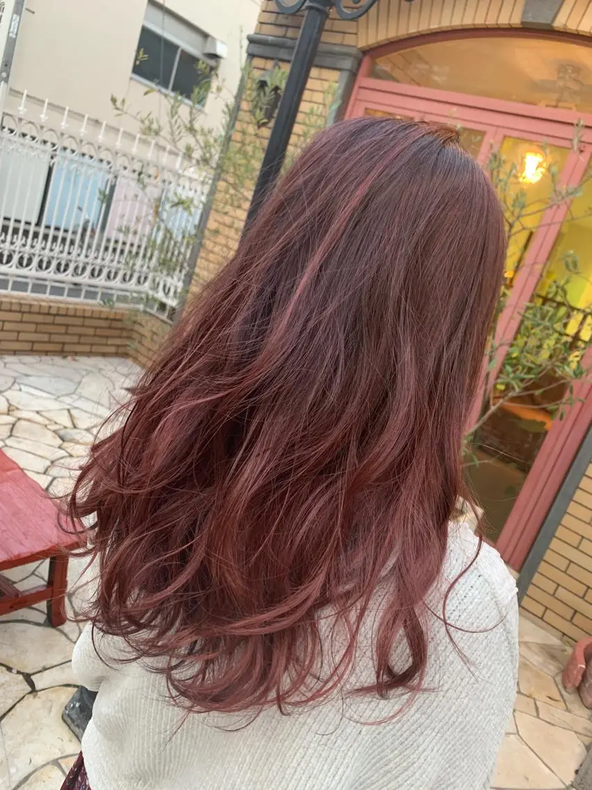 ロング カラー 今村 愛美のヘアスタイル