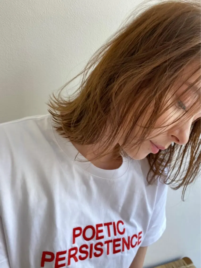 ミディアム カラー パーマ ヘアアレンジ ミディアムパーマ ダブルカラー グラデーションカラー ハイライトカラー イルミナカラー akari ♡のヘアスタイル