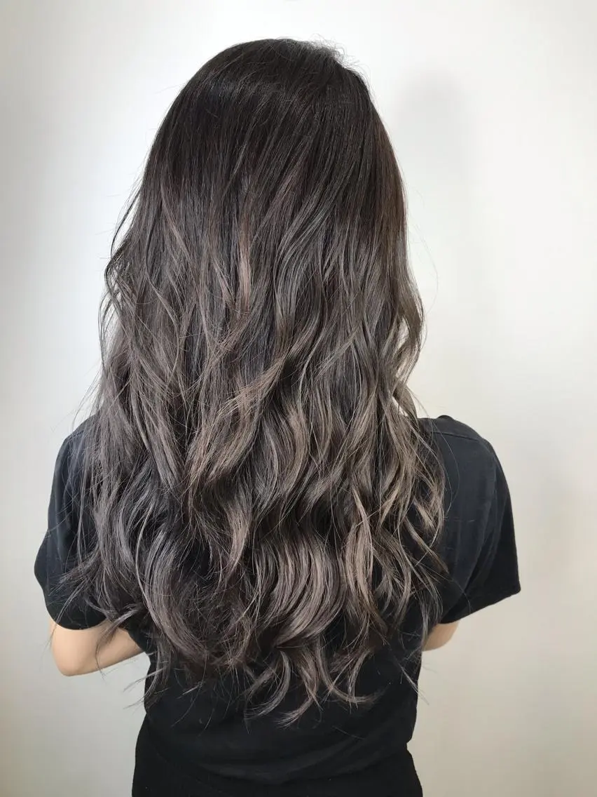 セミロング カラー カット ヘアカラー トリートメント 大橋 輝久のヘアスタイル