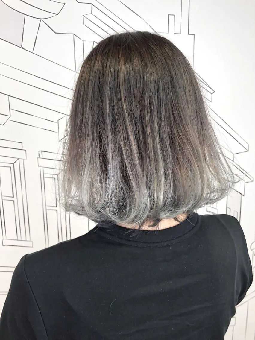 ミディアム カラー グラデーションカラー レイヤー⭐️カラー ⭐️平川雅史のヘアスタイル