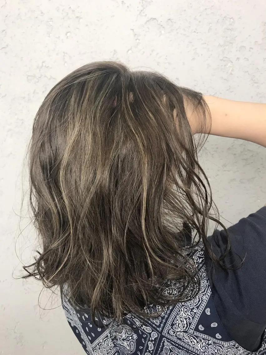 ミディアム ヘアカラー 🌈白髪ぼかし特化 🌈naokoのヘアスタイル