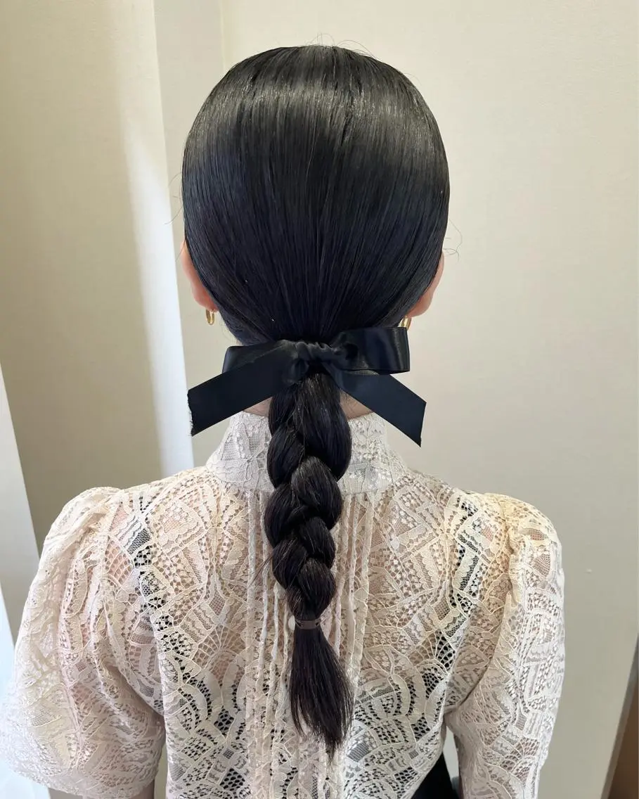 セミロング ヘアアレンジ ヘアセット サソウ ユリエ🥥のヘアスタイル