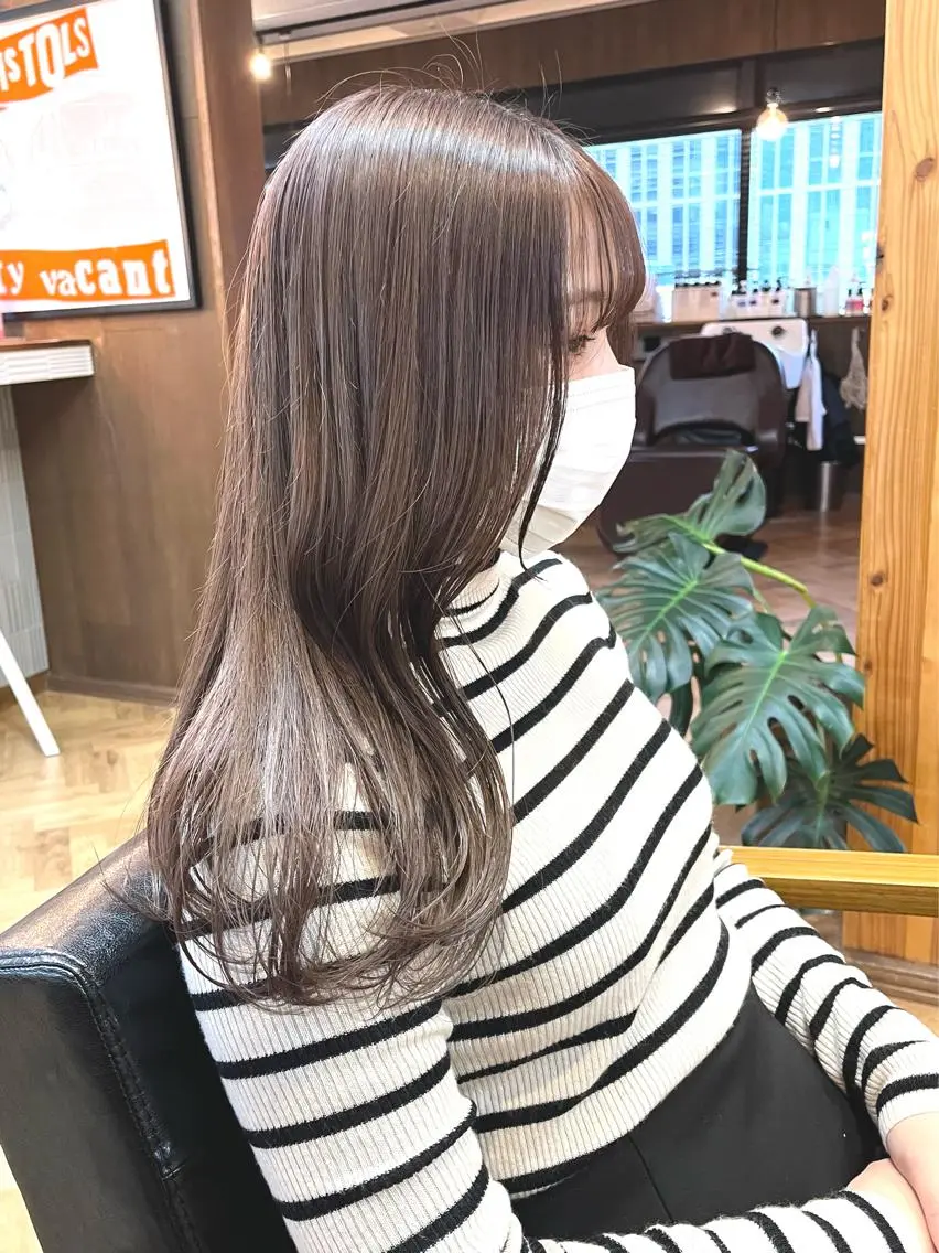 ロング カラー ブリーチ ena/ブリーチなし 透明感・レイヤー🎀のヘアスタイル