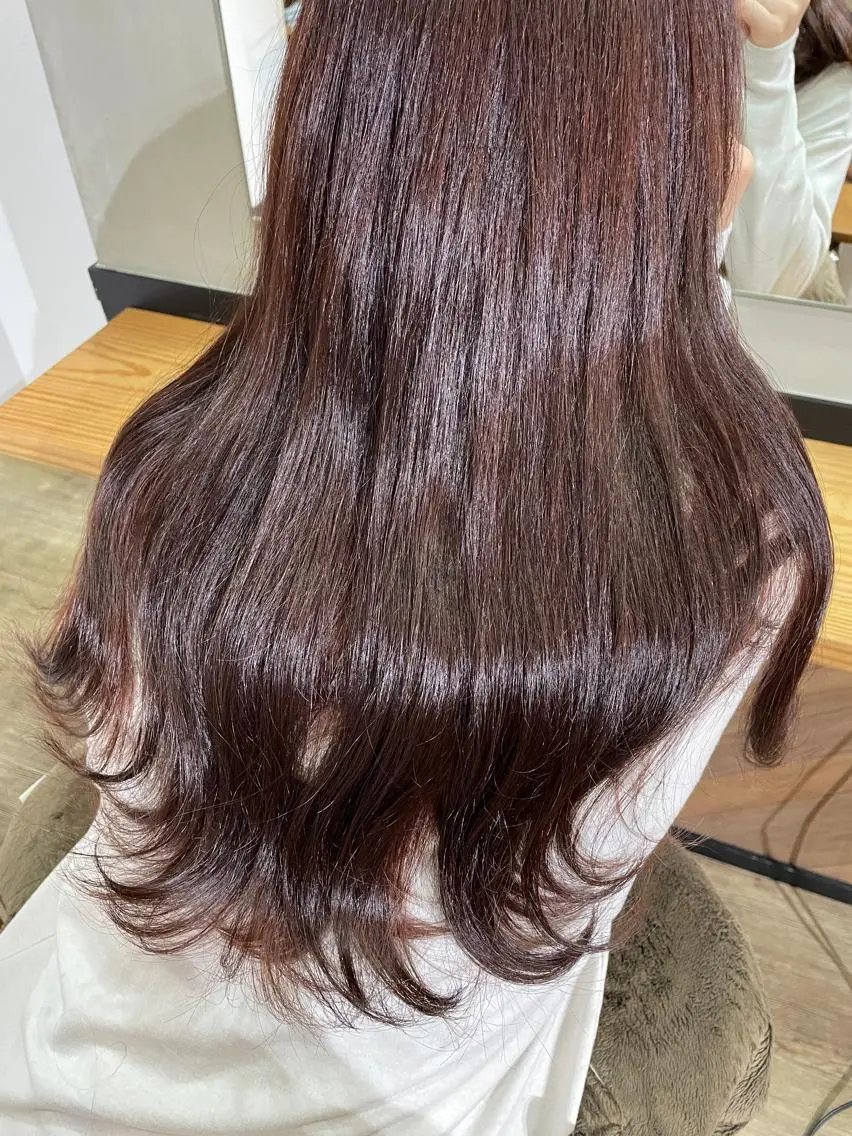 セミロング カラー ブリーチ ブリーチなしカラー カジ エリナのヘアスタイル