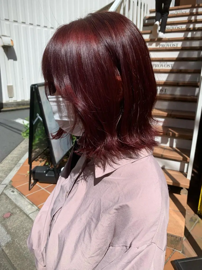 ミディアム カラー 薄田 珠美のヘアスタイル