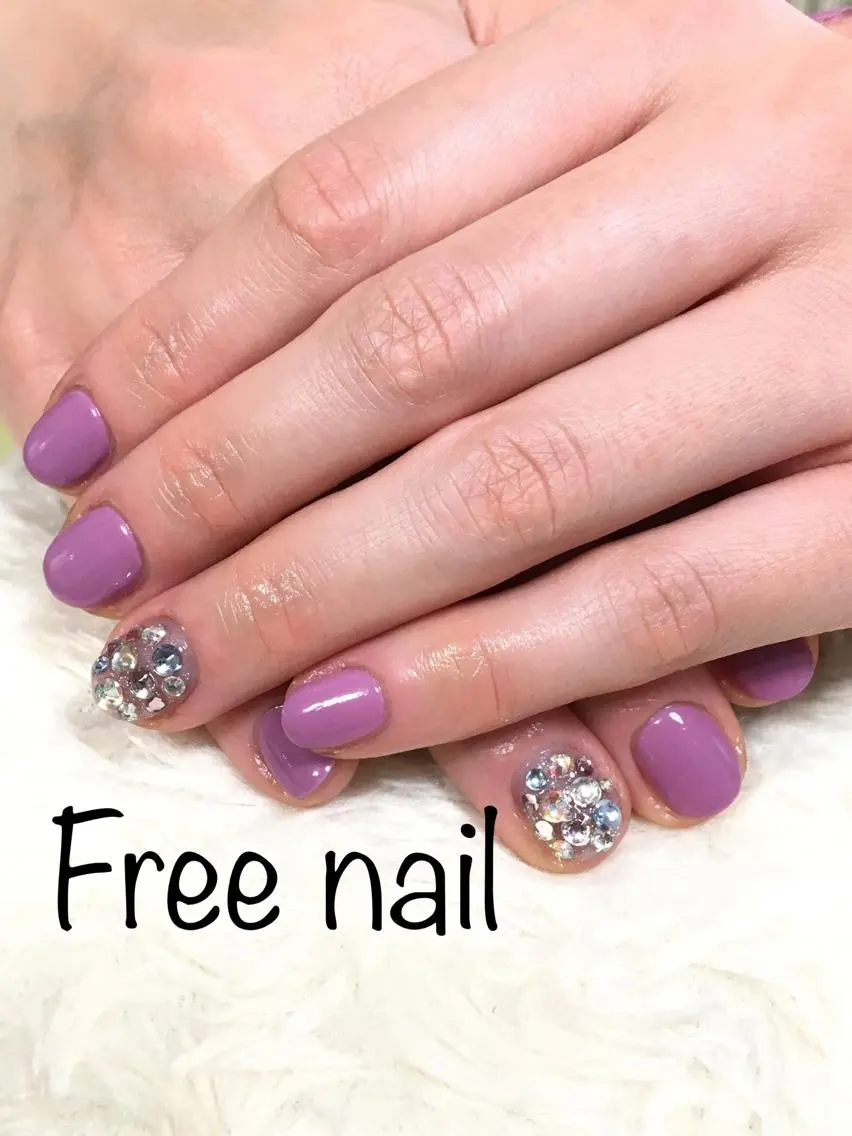 ネイル アートネイル ワンカラーネイル Free nail くるる府中のネイルデザイン