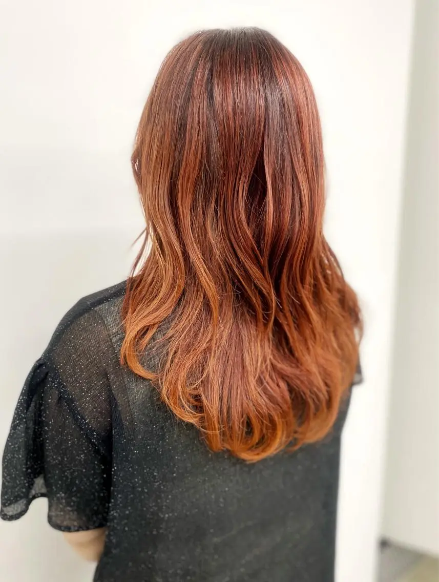 セミロング カラー ヘアカラー ⭐️当日OK⭐️ 岩田峻のヘアスタイル