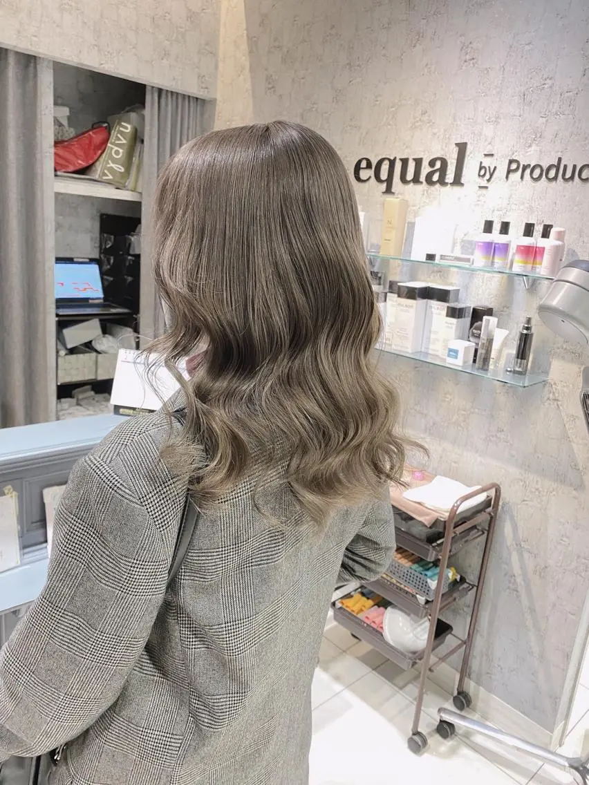 セミロング カラー ✨髪質改善専門店✨ QOLU✨のヘアスタイル