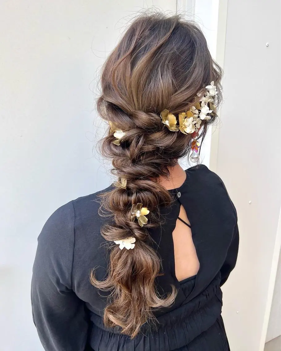 ロング ヘアアレンジ ロング 髪飾り ヘアセット 卒業式お呼ばれ🕊️ ヘアセット✴︎ミキのヘアスタイル