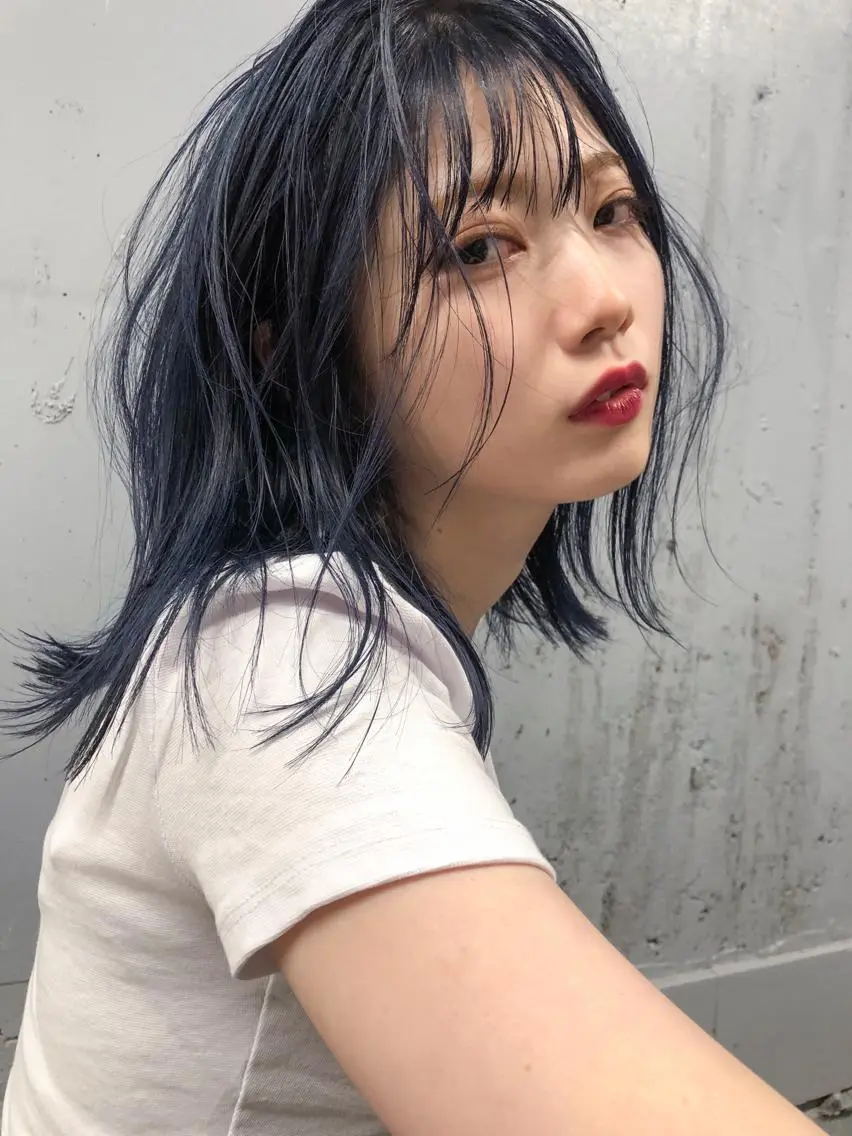 ミディアム カット nessヤマサキ リュウタのヘアスタイル
