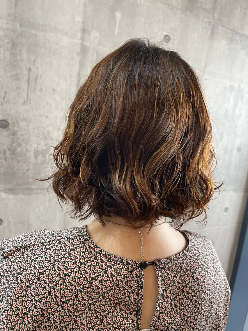 ミディアム art-Lago 宮司のヘアスタイル
