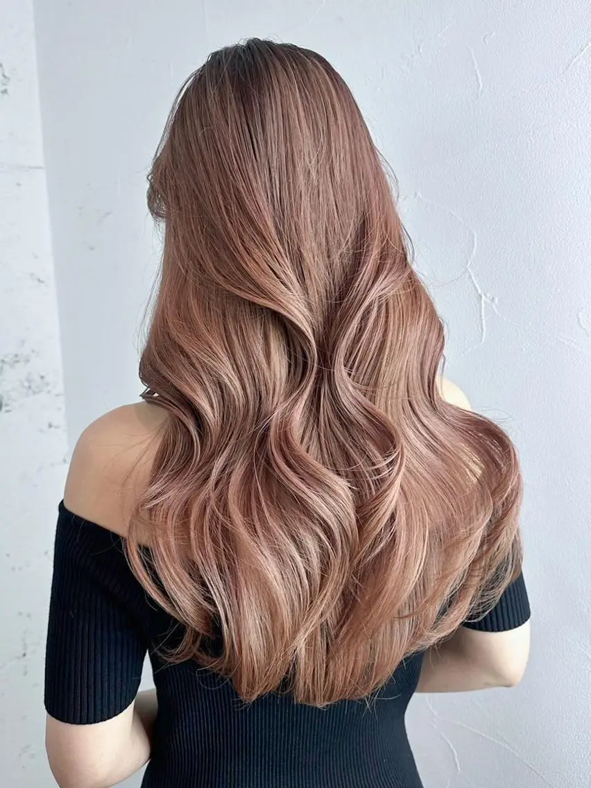カラー セミロング ピンクカラー レイヤーカット カット ヘアカラー トリートメント ITbyALBUM 浦和店のヘアスタイル