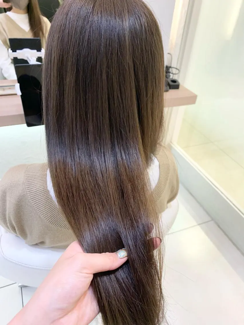 セミロング カット ヘアカラー トリートメント 似合わせカラー/艶 髪質改善/ヨシザキのヘアスタイル