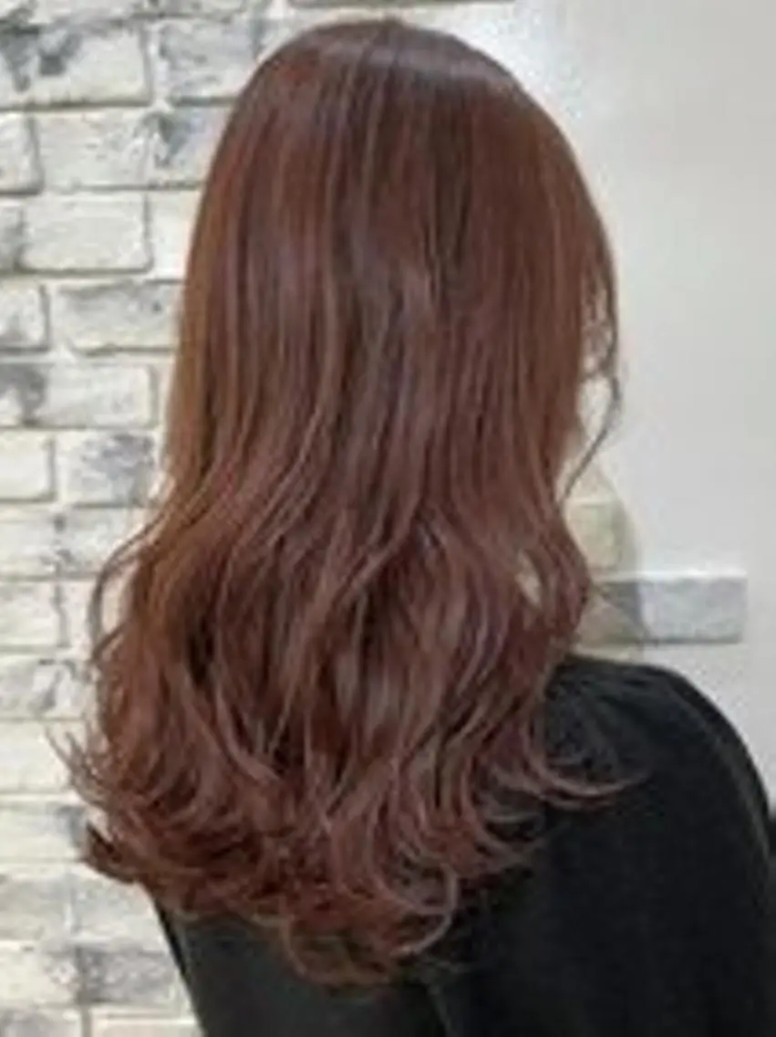 セミロング カラー 幕田 希耀美のヘアスタイル