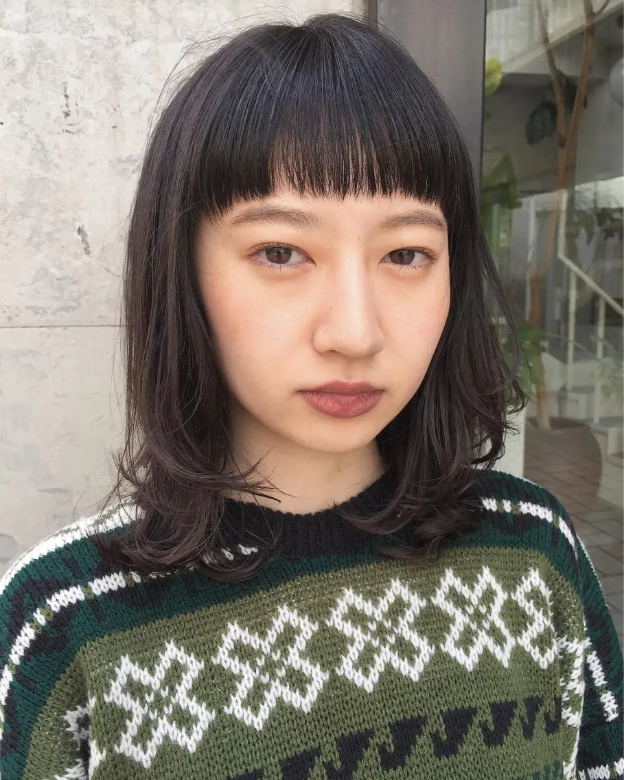 セミロング カラー 黒髪 オン眉 🌸透明感艶 カラー🌸Yuukiのヘアスタイル