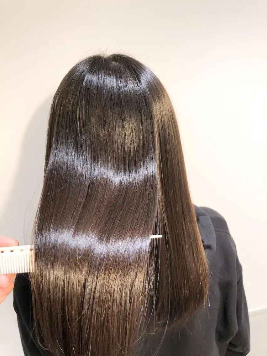 セミロング 髪質改善 カット ヘアカラー トリートメント ヘッドスパ 髪質改善 suzukiのヘアスタイル
