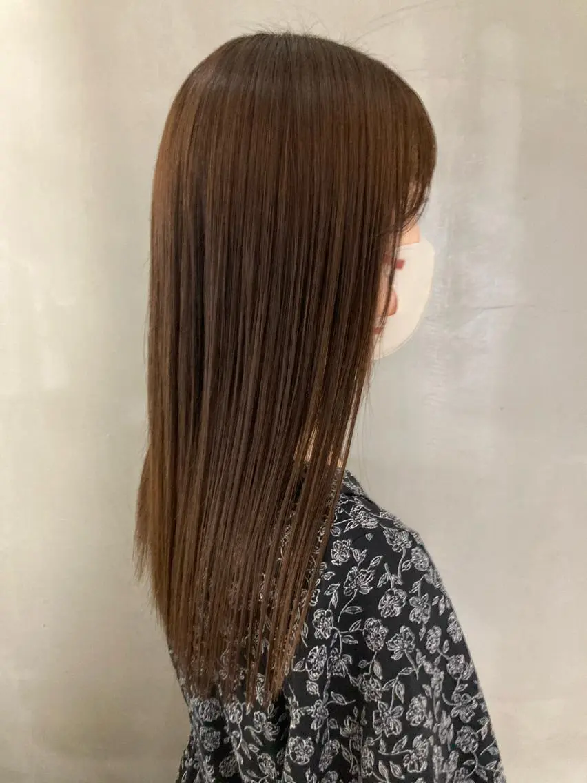 セミロング カット トリートメント Larry🌼中下 美香のヘアスタイル