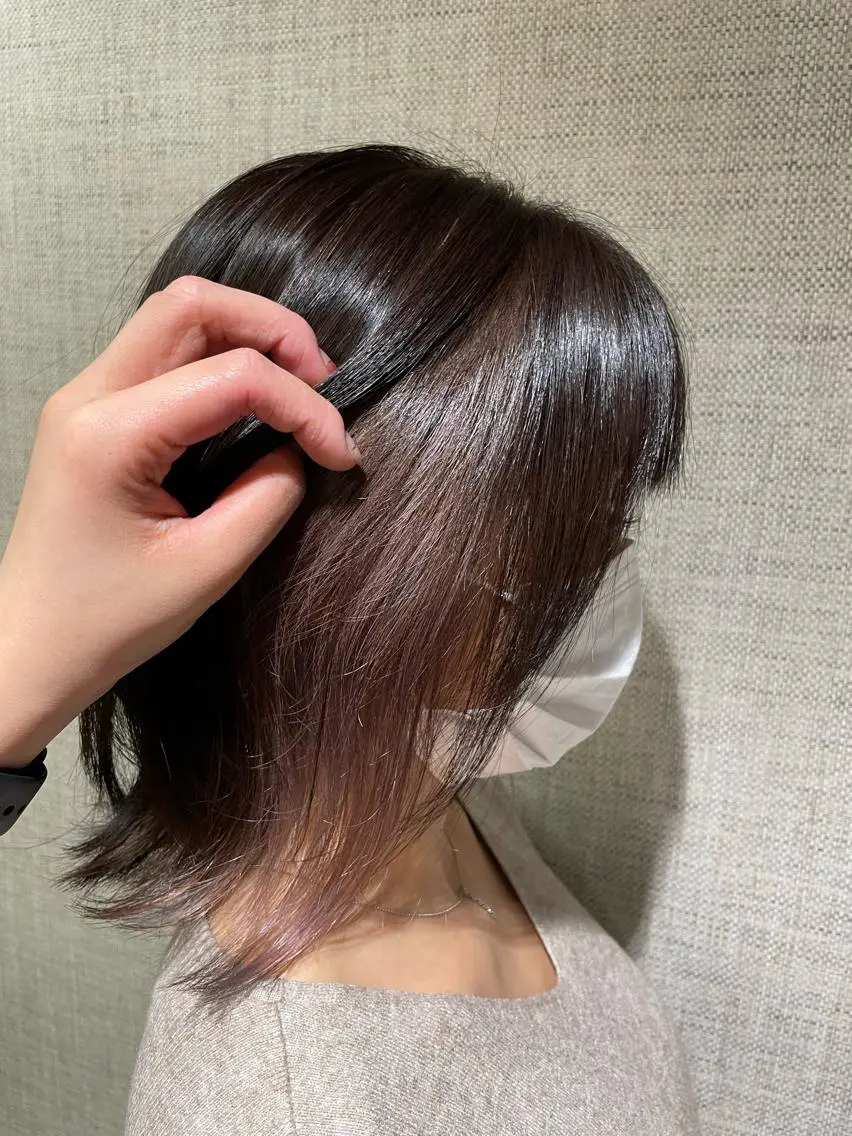 ミディアム カラー イヤリングカラー ユヅキ 【8月限定クーポン】のヘアスタイル