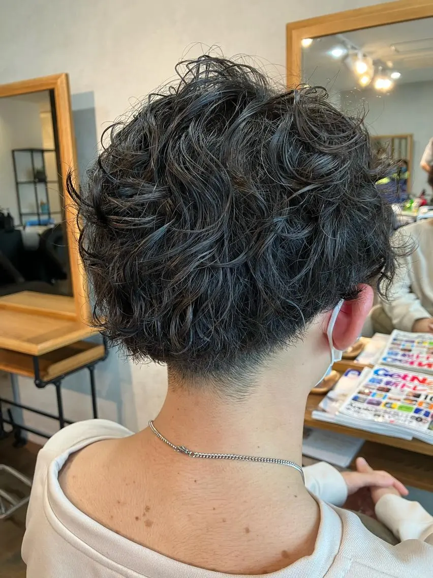 パーマ メンズ メンズパーマ 波巻きパーマ Hair&Make Nahoのマツエク・マツパデザイン