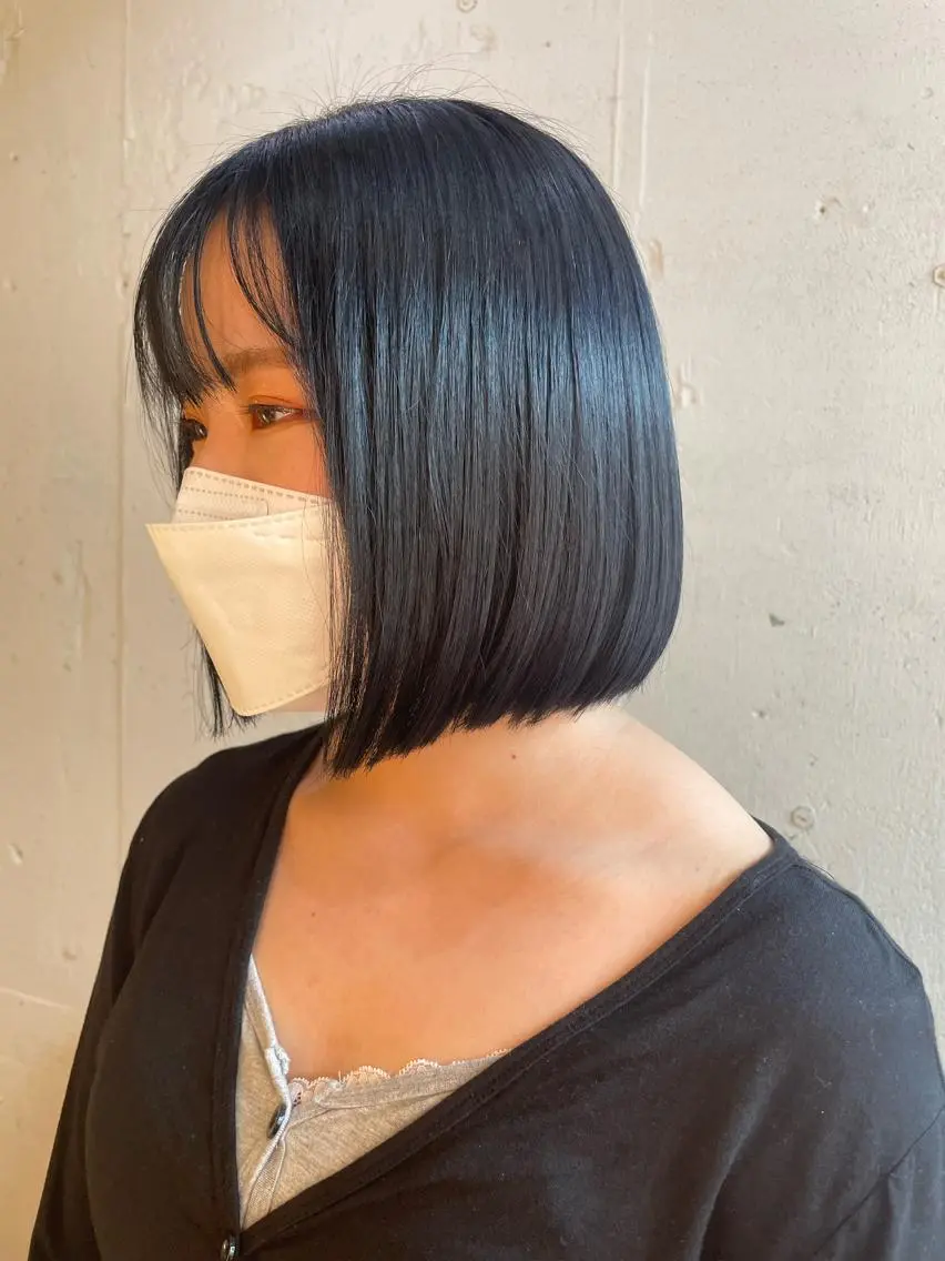 ショート カラー hisano / ハイトーン・透明感のヘアスタイル