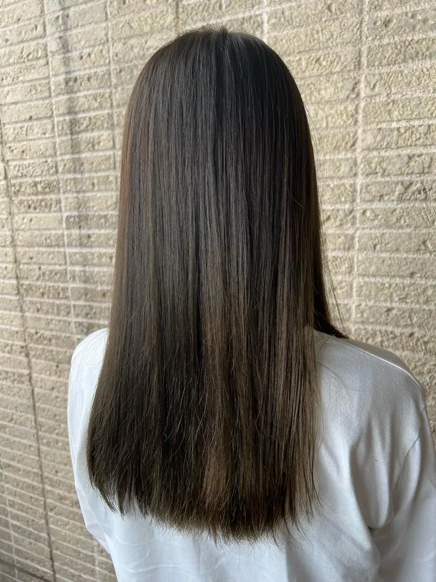 ロング カラー ヘアアレンジ 加藤 綾華のヘアスタイル