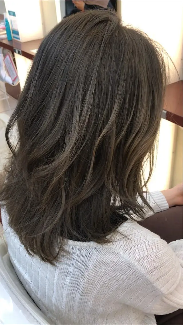 ミディアム ハイライト カット ヘアカラー パーマ トリートメント 【乾かすだけで革命】 早矢仕正志のヘアスタイル