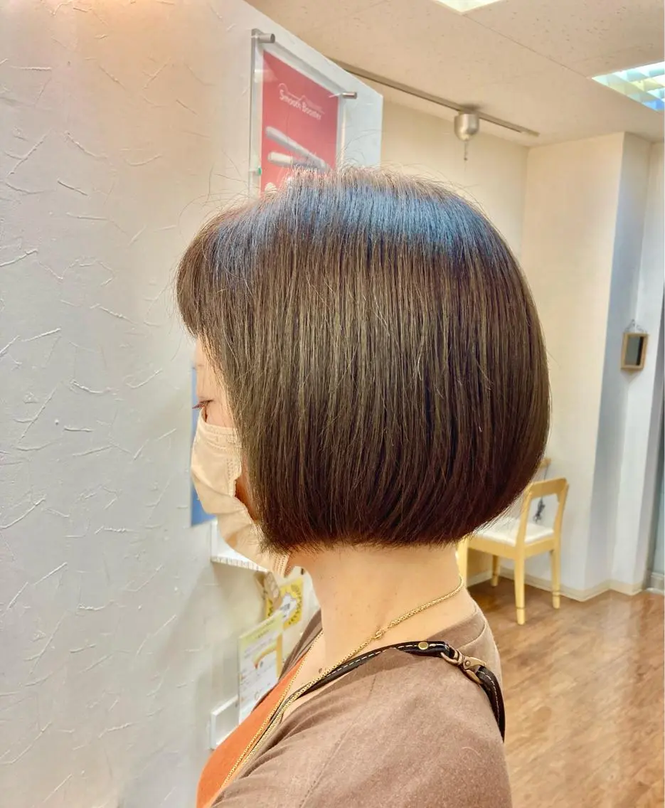 ショート ボブ 冨田 豊のヘアスタイル