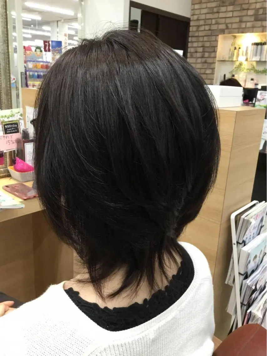ミディアム ウルフカット 🌼ショートヘア🌼 あいだ かずみのヘアスタイル