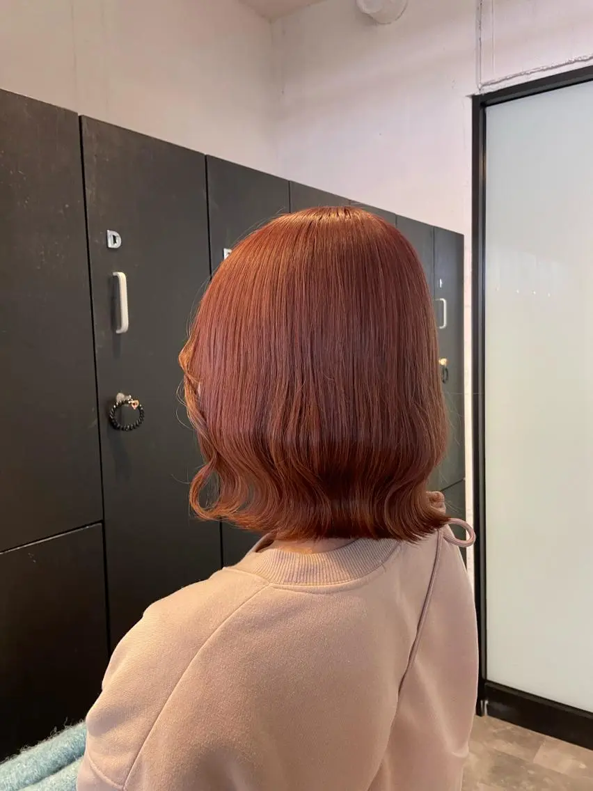 カラー ベージュカラー ピンクカラー ピンクベージュ ハイトーンカラー🩵 指名多数💗横山聖奈のヘアスタイル