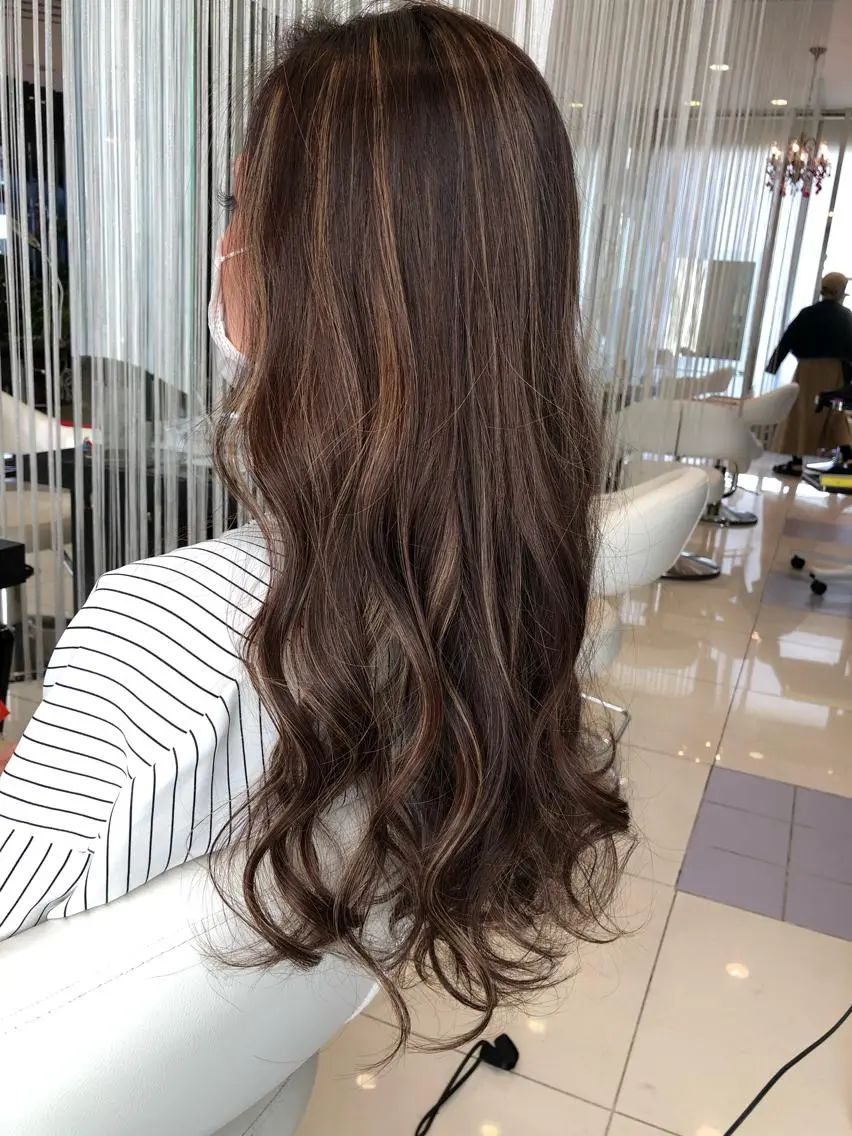 セミロング カラー ヘアアレンジ ヘアカラー トリートメント 大塚 貴之のヘアスタイル