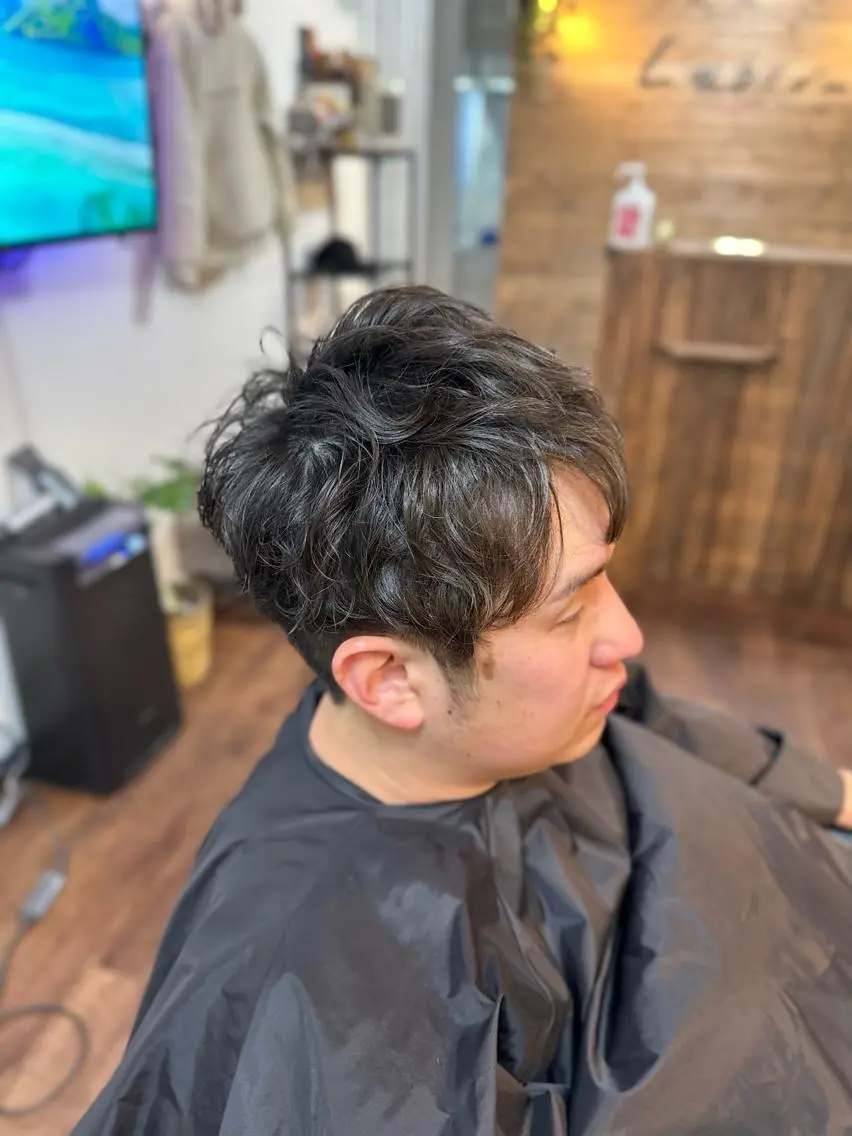 ミディアム パーマ メンズ カット パーマ トリートメント Luzir⭐︎ GEN⭐︎のヘアスタイル