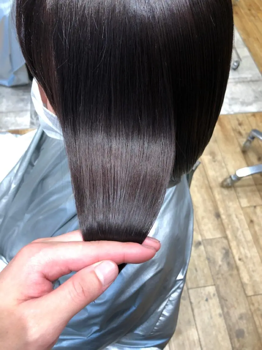 ショート カラー パーマ バレイヤージュ ブリーチ ケアブリーチ ダブルカラー ハイライトカラー カット ヘアカラー 縮毛矯正 トリートメント 銀座✨レイヤーカット 顔まわり/坂本亜裟海のヘアスタイル
