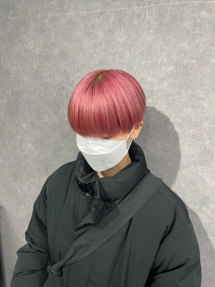 ショート カラー ピンクカラー ヘアカラー #韓国ハイトーン💓 TOWAのヘアスタイル