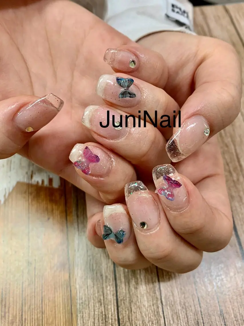 ネイル ハンドネイル JuniNail 주니네일🇰🇷suのネイルデザイン