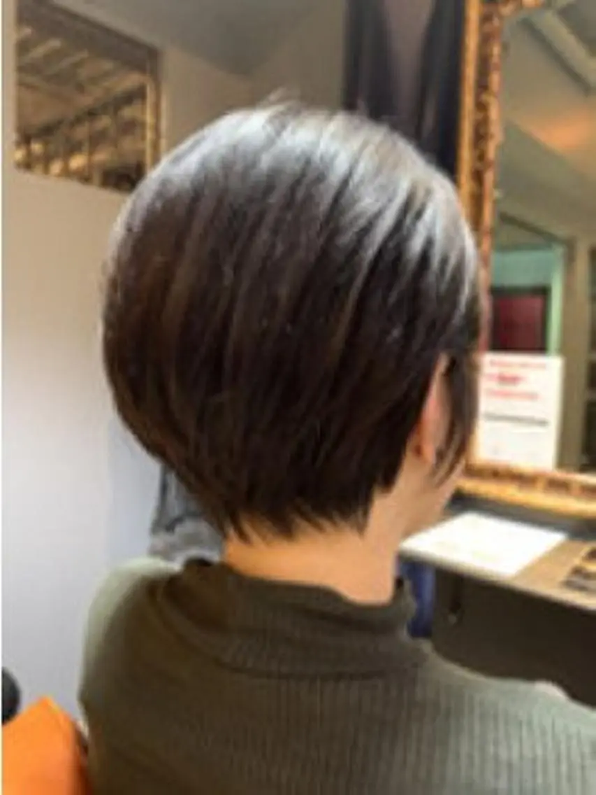 ショート カラー パーマ ヘアアレンジ アディクシーカラー アッシュ ベージュカラー ブラウンカラー ブラウンベージュ カット ヘアカラー トリートメント 【ヘアケア特化型】 newi天王寺のヘアスタイル